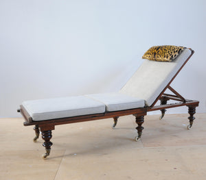 Victorian Campaign Daybed with Leopard Head-Cushion
